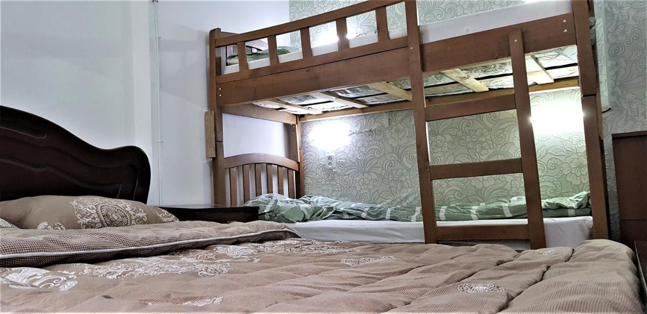 Backpackers Hostel 第比利斯 外观 照片